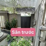 Biệt thự 5 tầng đẹp, 2 MT Trường Sa, ngay Phan Xích Long, tiếp giáp Q.1, DT 10x16m