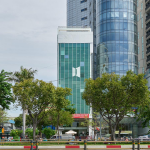 3 MT Điện Biên Phủ, trục thương hiệu cửa ngõ trung tâm Sài Gòn, DT 335.7m2, ngang 12m nổi bật, góc sáng.