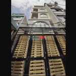 Căn hộ dịch vụ ngay Chợ Bến Thành, 83m2, 5 tầng, HĐT 50 tr/tháng