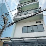 CHDV Phạm Văn Đồng, 4x18m, 5 tầng, Giảm 800tr. Bán gấp 8.5 tỷ, Giá rẻ