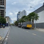 Góc 2 MT Cô Giang, ngay Grand Manhattan, DT 6x15m, ngang lớn