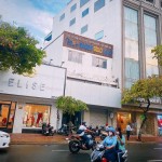 Góc 2 MT Nguyễn Đình Chiểu, Q.3, ngang 7.36m, sẵn HĐ thuê