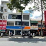 Khuôn đất đẹp, DT 12x20m, MT Trần Hưng Đạo, Q.5, đang cho ngân hàng thuê