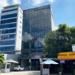 MT 30m Ung Văn Khiêm, liền kề Tân Cảng, gần nhiều tòa nhà văn phòng, DT đất 170m2 - 6.1x30m, nhà 5 tầng