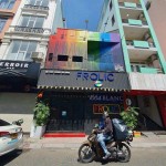 MT Đề Thám, Q.1, ngay khu phố Tây Bùi Viện, DT 6.7x17m, sẵn HĐ thuê