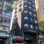 Ngay kế chợ Bến Thành, Khách sạn khan hiếm Góc 3 MT Nguyễn Thái Bình, Hầm 9 Tầng, HĐT 700tr/th