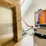 Nhà Mới 7 Tầng, Có Thang Máy, HĐ Thuê 60tr/Th, MT Nguyễn Văn Đậu