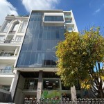 Tòa nhà văn phòng, Hầm 8 Tầng - 1.550m2 sàn, MT liền kề Phan Đăng Lưu, dòng tiền 350tr/th