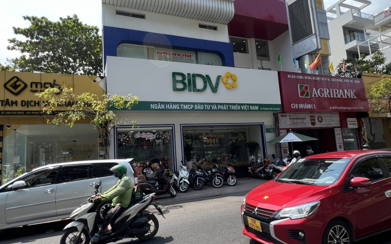 [Sốc] Mặt Tiền Trần Quang Khải, 160m2 chỉ 55 tỷ, Chỉ 370 triệu/m2, Tiện xây mới