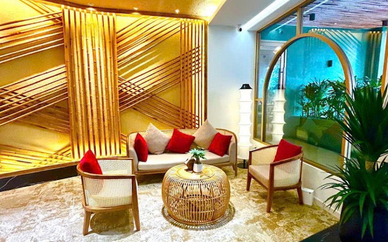Bán Khách Sạn Quận 1, Hầm 9 Tầng, 32 phòng, ngay New World, chỉ 10X tỷ