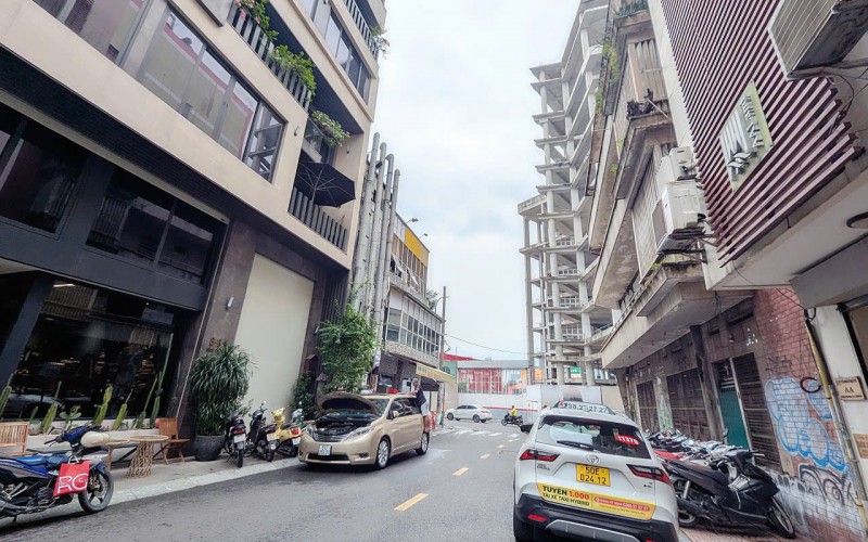 Bán nhà Mặt tiền Đặng Thị Nhu, 4.1x14m. Chị 49.5 tỷ, Vị trí kim cương