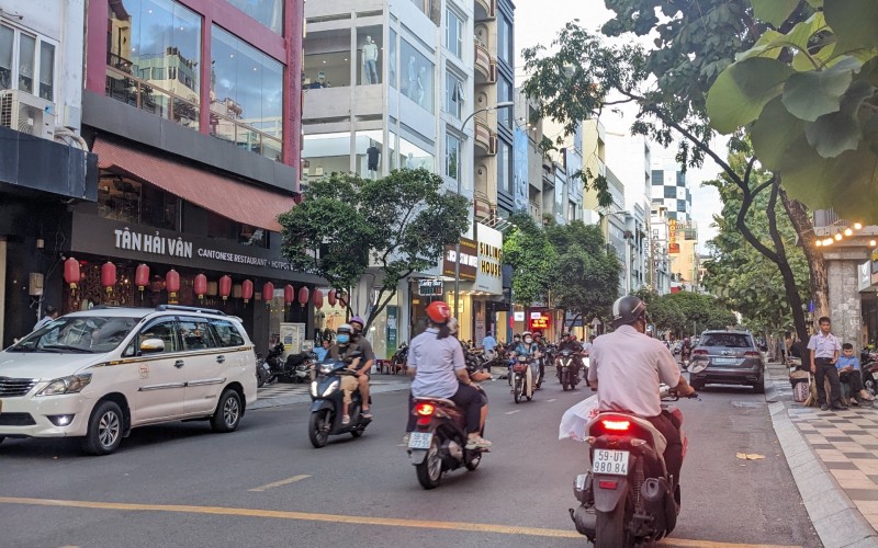Bán nhà Mặt Tiền Thương Hiệu Nguyễn Trãi, vị trí đẹp, 62 tỷ, 5