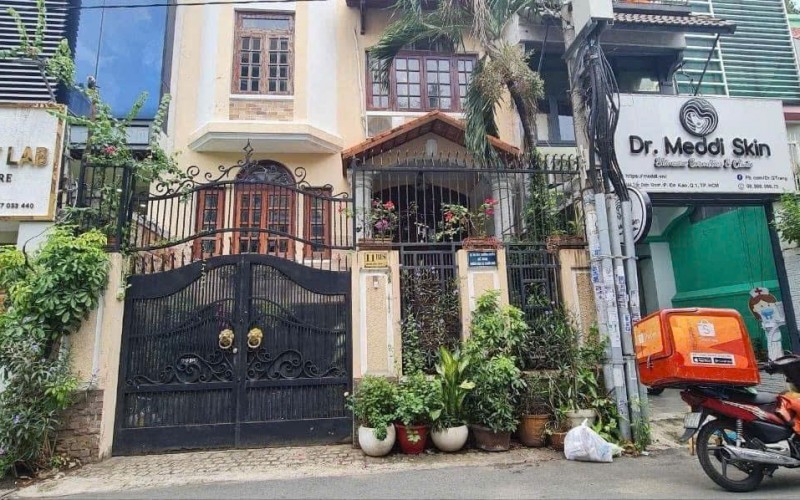 Biệt Thự Tốt, Hiếm Quận 1, 7x16m, Hầm 3 tầng, chỉ 42 tỷ, Đáng Mua
