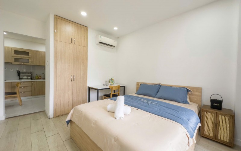 CHDV Mặt Tiền Tân Định, 8x12m Hầm + 5 tầng, Góc, chỉ 42 tỷ HĐT 60tr