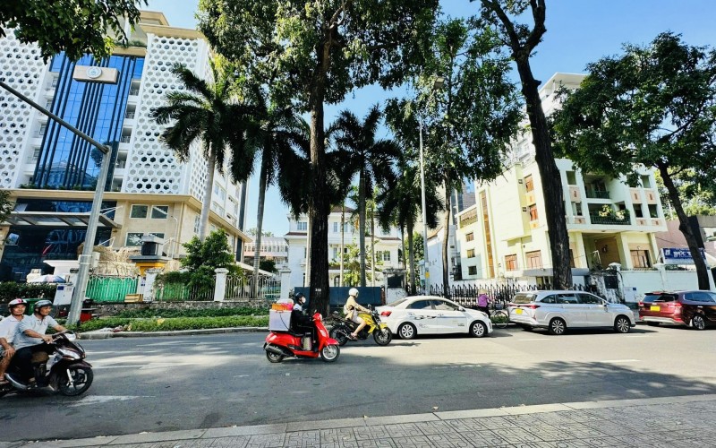 Đơn giá tốt nhất MT Pasteur, trục thương hiệu VIP lõi trung tâm, DT 300m2.