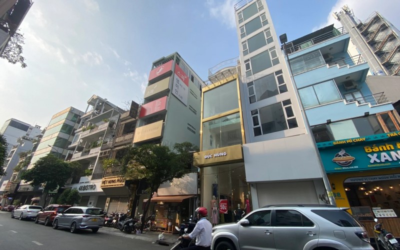 DT 150m2, ngang 8.5m, MT Lê Thị Riêng, Bến Thành, giá chỉ 8x tỷ