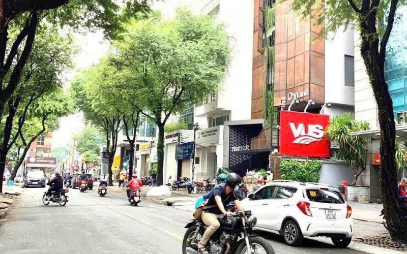Thiện chí bán Giảm 15 tỷ, Building 8 Tầng, góc 2 MT Nguyễn Văn Thủ, DT 8.5x20m, HĐ thuê 365tr/th