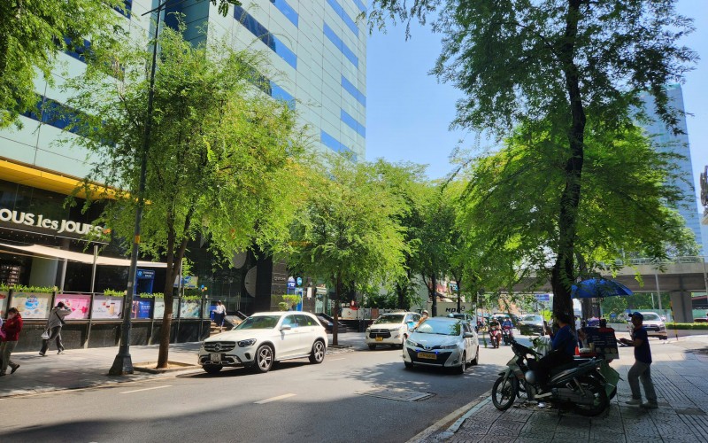 Góc 2 Mặt Tiền Siêu Vip Lê Thánh Tôn, 6 tầng, Tài Sản Luxury, 159 tỷ