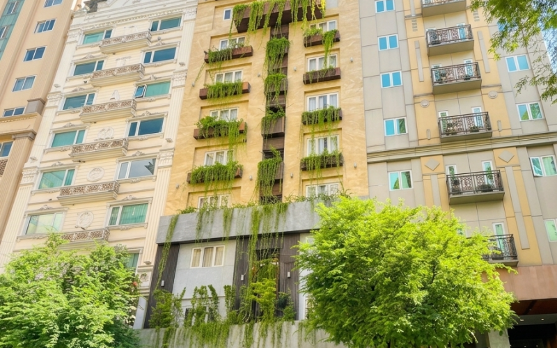 Khách sạn Hầm 10 Tầng, MT Thủ Khoa Huân, ngay cửa Bắc - chợ Bến Thành, DT 9.5x21.5m