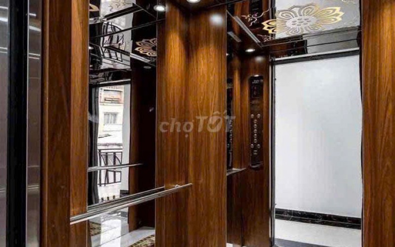 Khách sạn kế Bùi Viện, 7.2x25m, Hầm 5 tầng, mới, Chỉ 53 tỷ