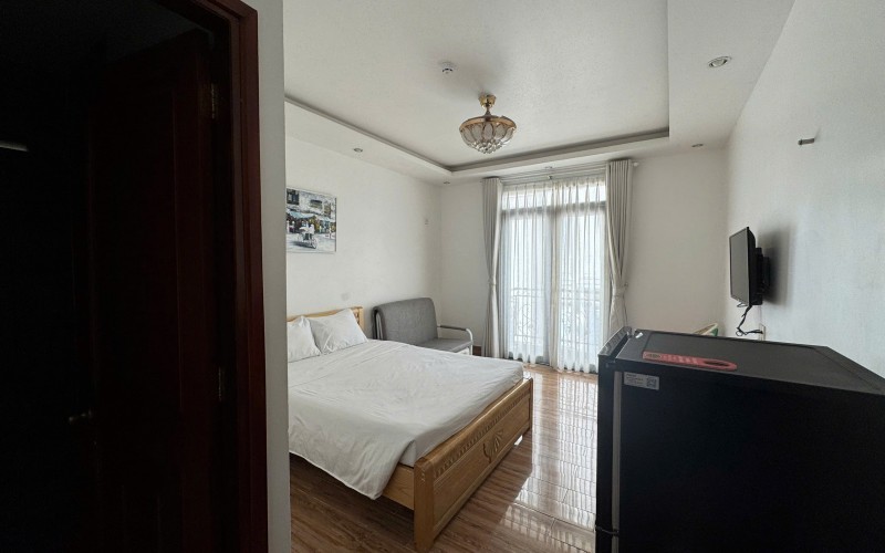 Khách sạn ngay Từ Dũ, 18 phòng, 7 tầng, chỉ 42 tỷ