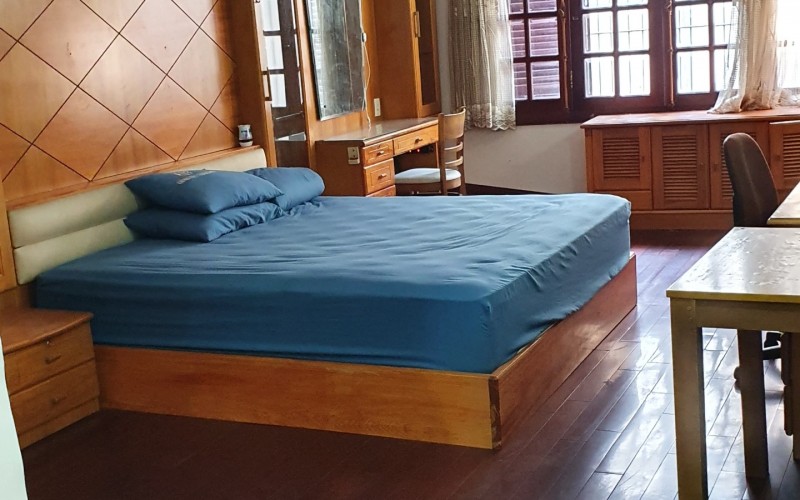 Mặt Tiền Giá Tôt Quận 1. 3.9x27m Hầm, 5 tầng, Thang Máy, chỉ 33 tỷ
