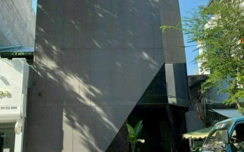 Mặt tiền Nam kỳ Khởi Nghĩa, 10x30m. 4 tầng,  HĐT 700tr. Giá : 280 tỷ, Vip