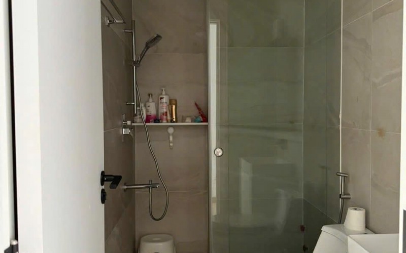 Mặt tiền Tân Định. 4.3x10m, 5 tầng, nhà mới, 17.9 tỷ
