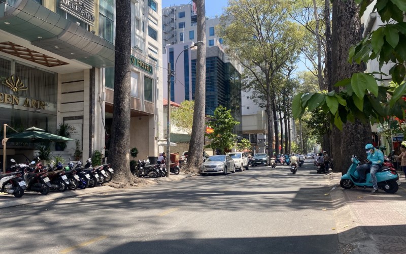 MT Bùi Thị Xuân, phố khách sạn cao cấp Bến Thành, Hầm 12 Tầng, 57 phòng, HĐT 550tr/th