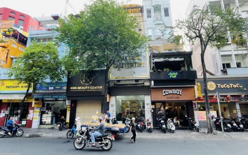 MT Cống Quỳnh, đoạn gần Nguyễn Trãi, DT 4x23m, nhà 4 tầng, chỉ 3x tỷ
