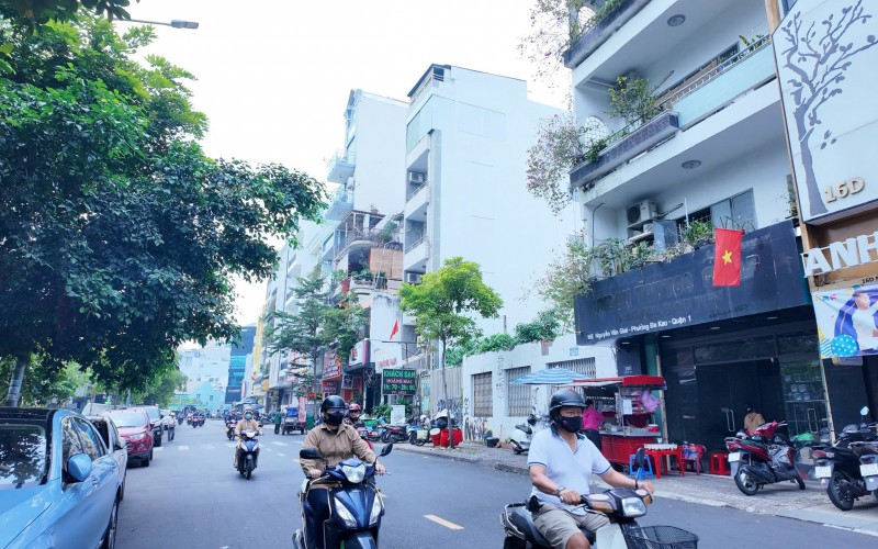MT ngay Đinh Tiên Hoàng - Nguyễn Huy Tự, thuận tiện kinh doanh, chỉ 19.9 tỷ