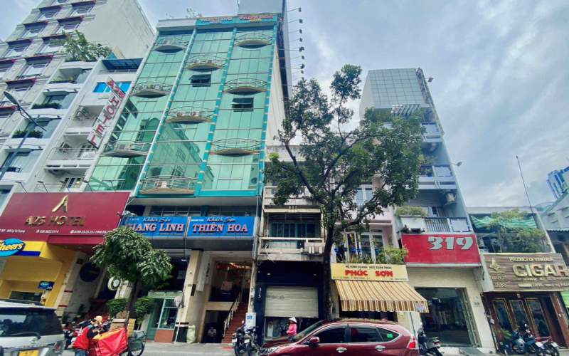 MT thương hiệu Lý Tự Trọng, vị trí VIP ngay ngã 6 Phù Đổng, liền kề chợ Bến Thành