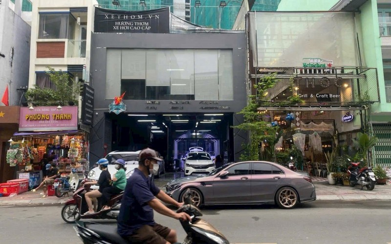 Ngay Grand Manhattan, MT Đề Thám, DT 8.2x22.5m, liền kề phố Tây Bùi Viện, chợ Bến Thành