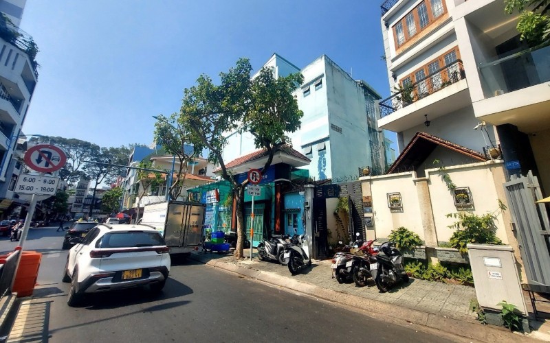 Nhà 6 Tầng Mới + Thang Máy, MT ngay Trần Quang Khải, Q.1, HĐ thuê 50tr/th, giá 25 tỷ TL