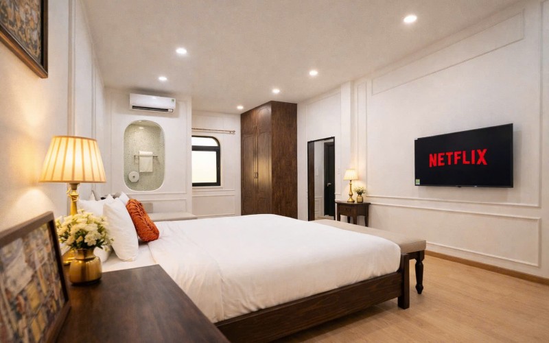 Nhà đẹp Đinh Tiên Hoàng, 4x19m, 55tr/tháng, chủ kẹt,28 còn 24.5 tr