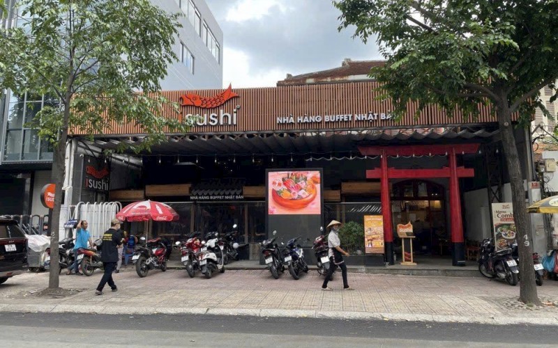 Quỹ đất lớn, MT Lê Quý Đôn, vị trí đẹp, gần Nguyễn Đình Chiểu, DT 373m2, ngang 15m, HĐT 15.000$/th