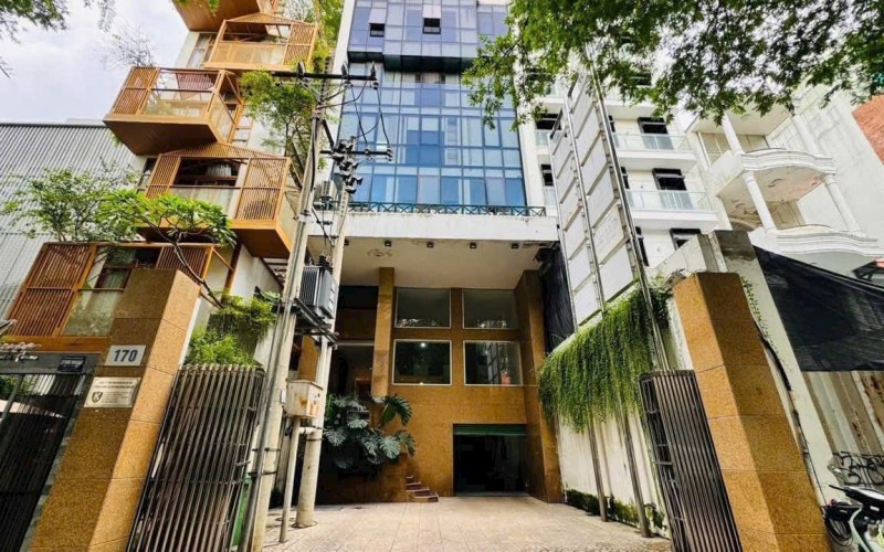 Toà Building MT Nam Kỳ Khởi Nghĩa, ngay Dinh Độc Lâp, dòng tiền 450tr/th