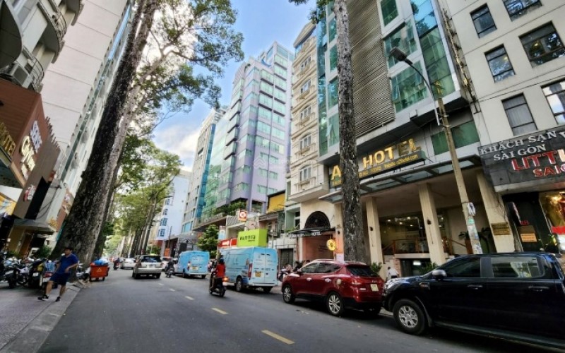 Toà khách sạn Hầm 12 tầng - 1400m2 sàn, MT phố khách sạn cao cấp Bùi Thị Xuân, Bến Thành, khai thác tốt