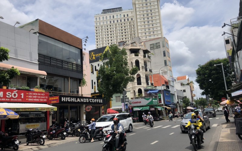 Tòa nhà 7 Tầng Mới, MT Lý Chính Thắng, Q.3, DT 102m2, HĐ Thuê 120Tr/Th