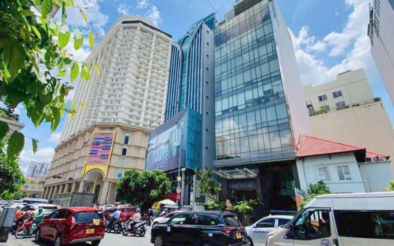 Toà nhà Hầm 12 Tầng, MT Lý Chính Thắng, Q.3, DT 11.34x29m, khai thác 700-800tr/th