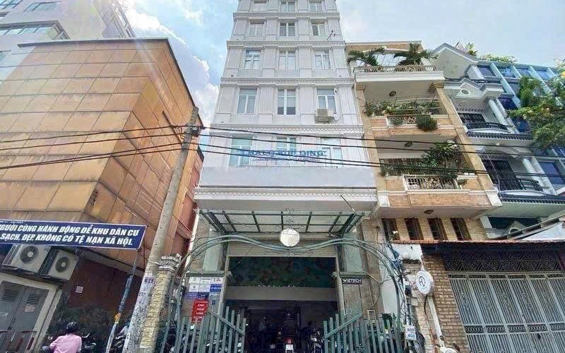 Toà nhà Hầm 6 Tầng, MT ngay Hai Bà Trưng, Q.1, DT sàn 605m2, giá 4x tỷ