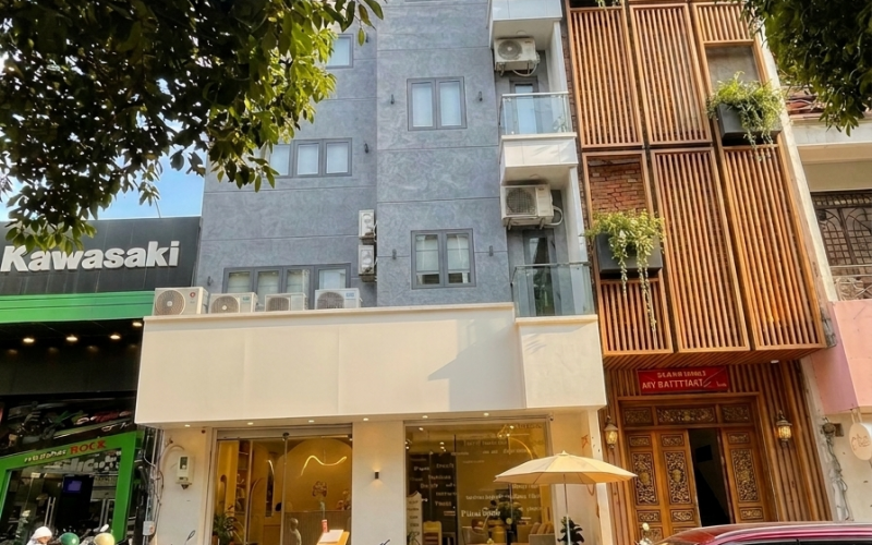 Toà nhà MT Lê Thị Riêng, ngay Nguyễn Trãi, Bùi Thị Xuân, DT 119m2, ngang 8m, HĐT 140tr/th