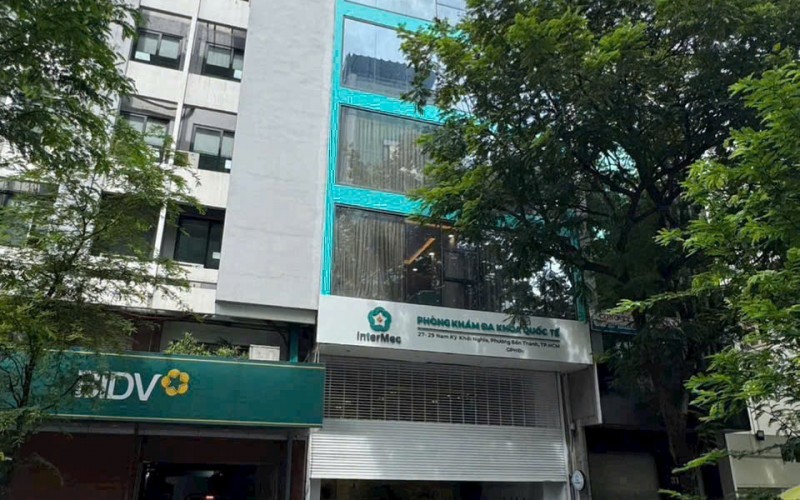 Tòa Nhà Văn Phòng Bến Thành, 2 Hầm, 6 tầng, HĐT 500 triệu, 240 tỷ