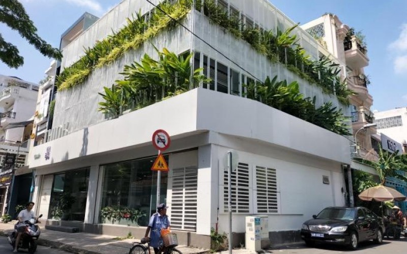Vị trí đẹp, Góc 2 MT Nguyễn Văn Thủ, Q.1, DT 8.9x18.55m, sẵn HĐ thuê