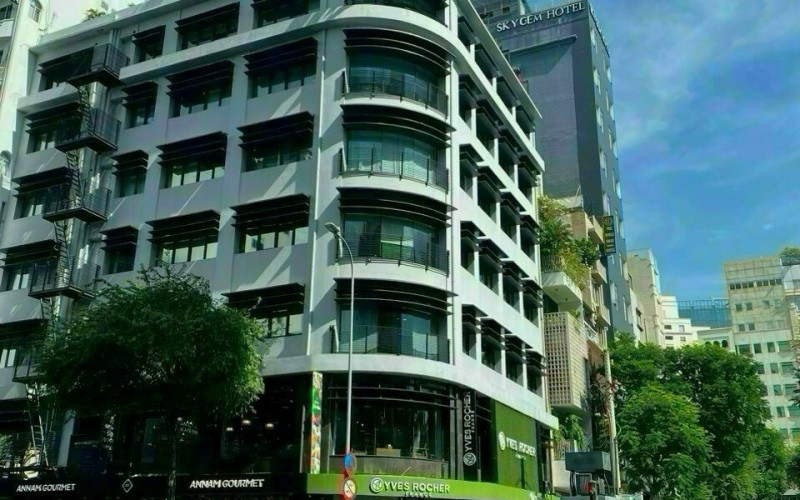 Vị trí đẹp, MT Trần Quang Khải, DT 9.6x20.5m, nhà mới 5 tầng, sẵn HĐ thuê