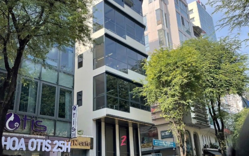 Xây building, khách sạn, Góc 2 MT Nguyễn Bỉnh Khiêm, P. Sài Gòn, DT 9x27, khan hiếm tại khu vực